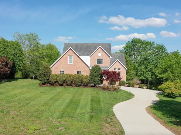 420 Franklin Heights Dr, Winchester, TN 37398