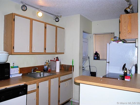 3rd image of 523 Tivoli Trace Cir APT 203