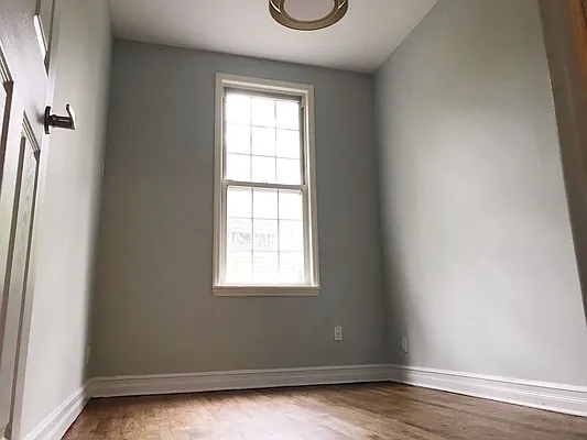 Rented by Yup Realty LLC | media 35