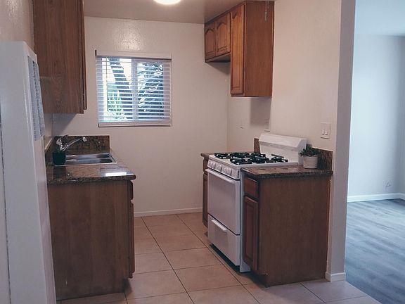 3rd image of 7322 21st St APT 11