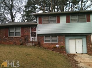 430 Windsor Dr, Forest Park, GA 30297