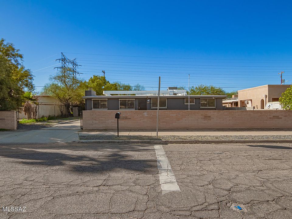 1st image of 5550 S Canada Dr