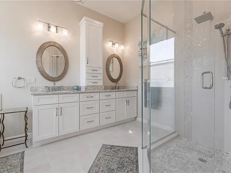3920 Lakeview Isle Ct — Photo 24
