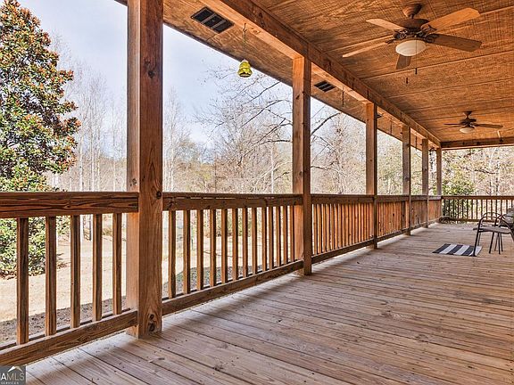 5th image of 350 Lee Paul Rd