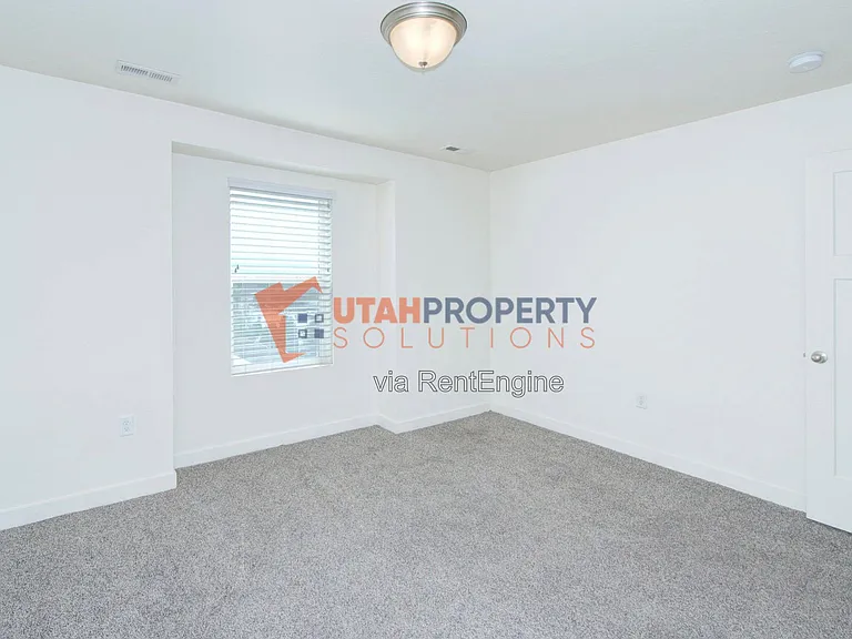 8166 N Broken Spoke Ln — Photo 14