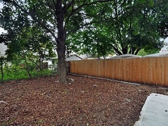 5th image of 15025 Foch Blvd
