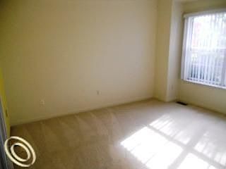 3rd image of 41915 Cantebury Dr #1
