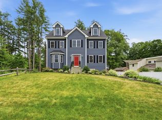 25 4th Ave, Billerica, MA 01821