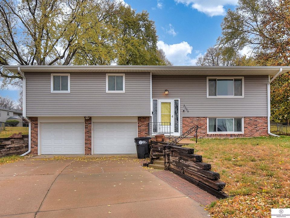 1st image of 3256 S 128th Cir