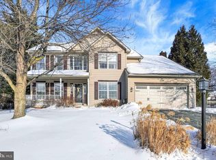 2185 Brigadier Dr, York, PA 17404