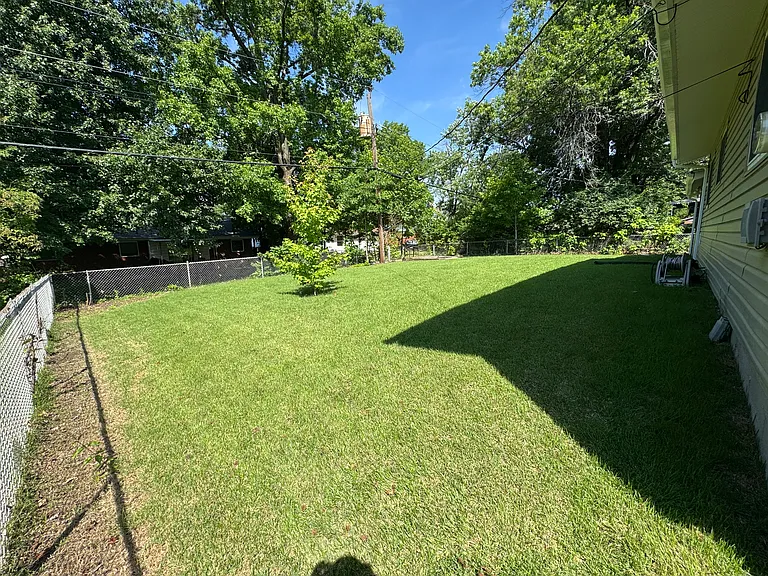 11755 Old Halls Ferry Rd — Photo 28