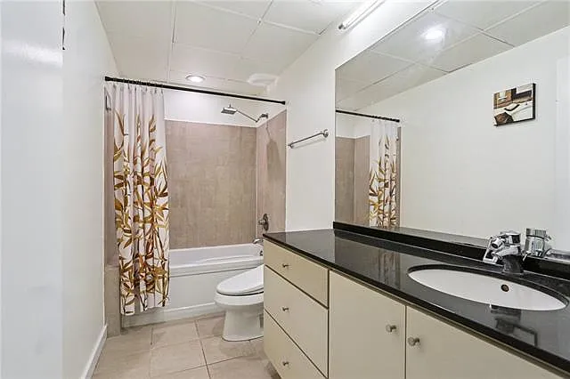 835 Julia St #3 — Photo 10