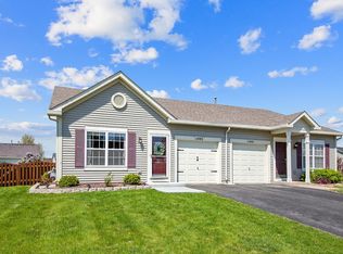 1403 Sommer Ct, Minooka, IL 60447