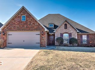 3700 N 4th St, Rogers, AR 72756
