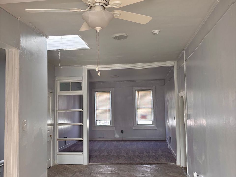 1st image of 2615 E Fayette St