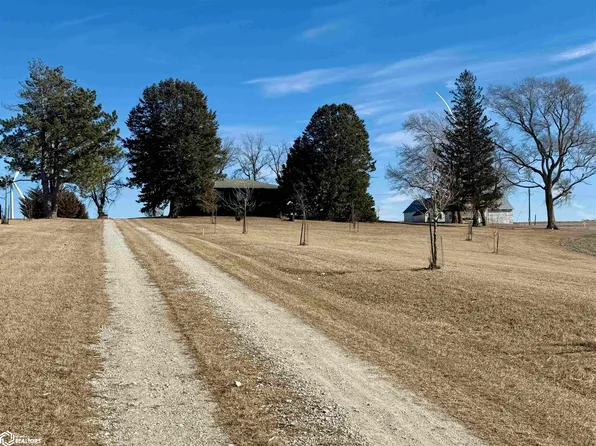 1390 Goldfinch Ave, Audubon, IA 50025