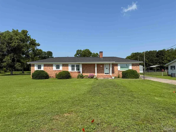 558 Stanton Rd, Atmore, AL 36502
