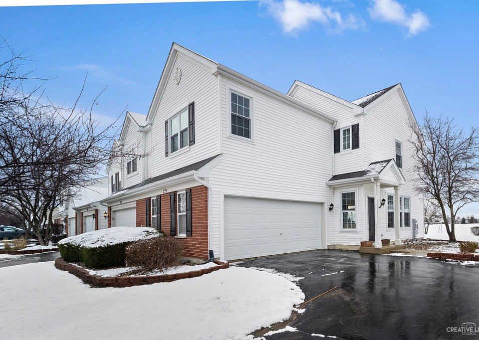 1st image of 222 Parkside Dr