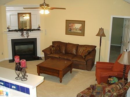 Vaulted ceilings, great open floor plan!