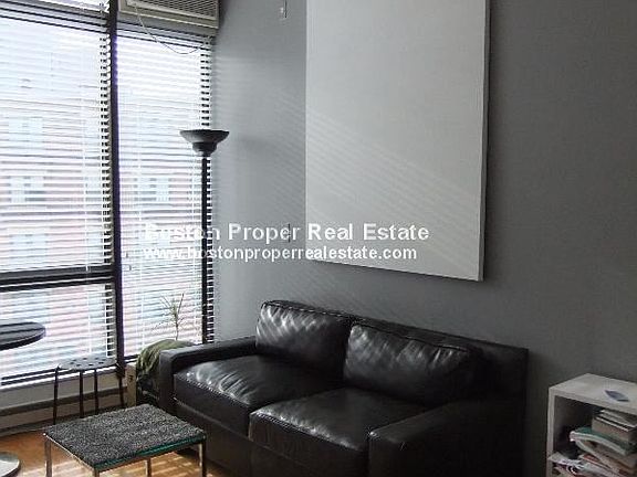 12 Stoneholm St. #308 Boston - Fenway Unit Photo 1