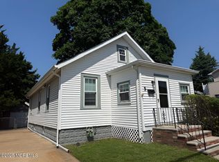 5 Reid St, Sayreville, NJ 08872