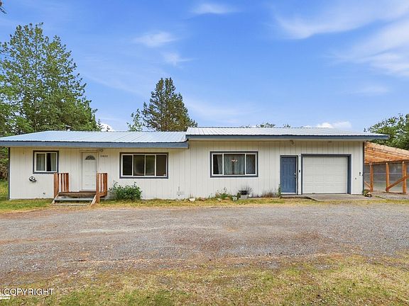 2nd image of 33830 Echo Lake Rd