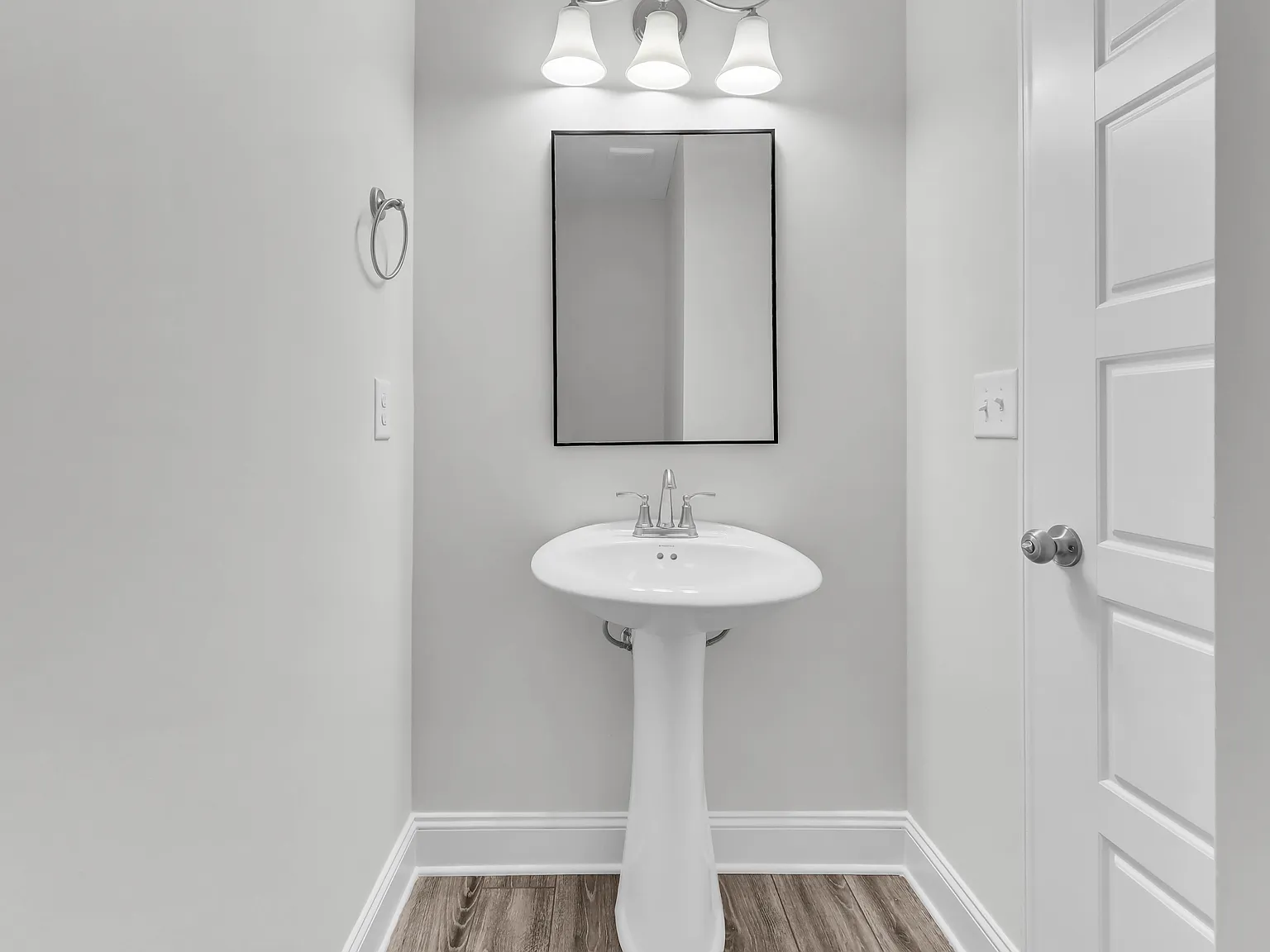 208 Limestone Point Drive - 1 — Photo 4