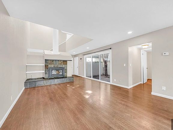 3rd image of 1753 Flint Creek Way