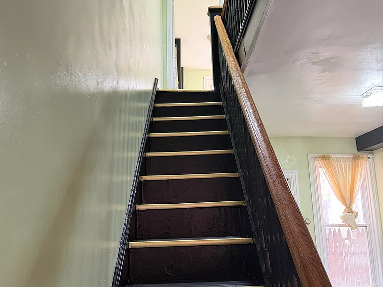 29 Maple St — Photo 20