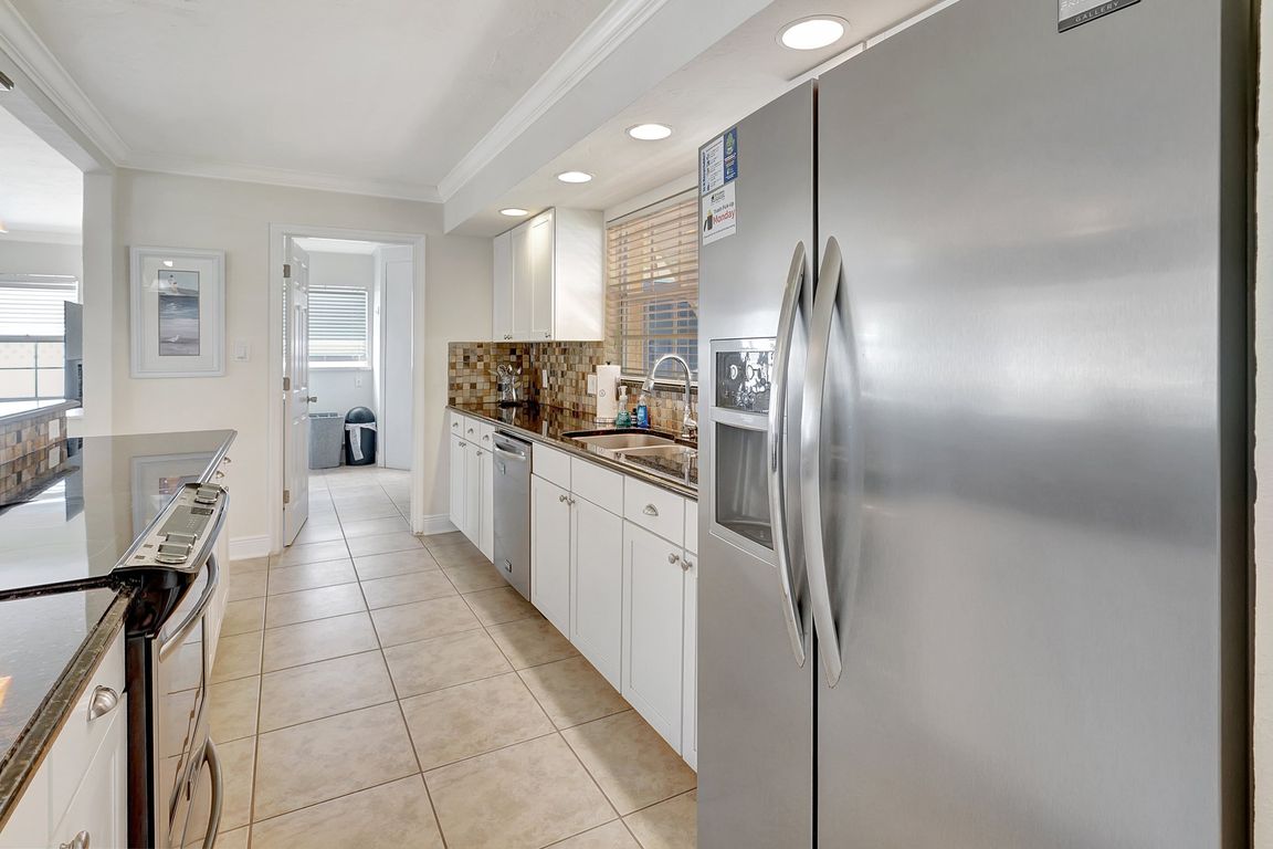 next background image