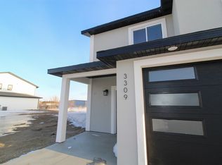3309 20th Ave NW, Minot, ND 58703