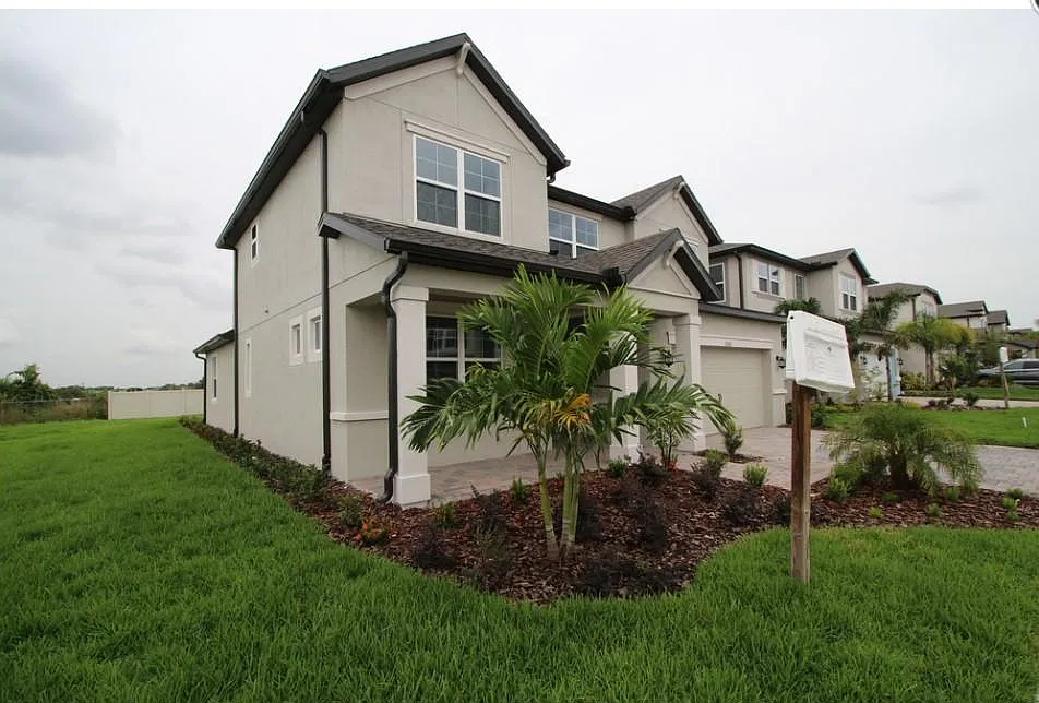 10102 Tuscan Sun Ave — Photo 2