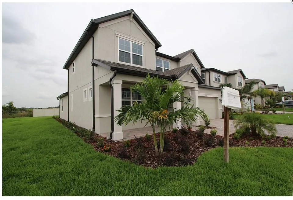 Building Photo - 10102 Tuscan Sun Ave