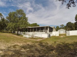 525 E Brandon St, Hernando, FL 34442