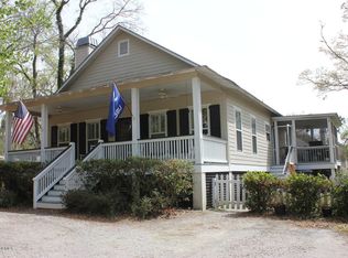 2418 Hermitage Rd, Beaufort, SC 29902