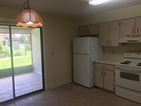 3rd image of 3324 Astoria Ave