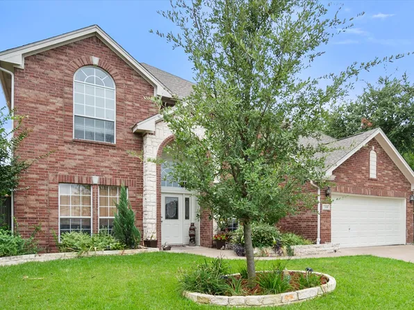 308 Faith Ct, Burleson, TX 76028