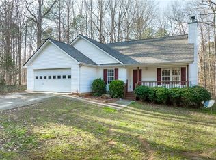5727 Kings Ct, Bethlehem, GA 30620