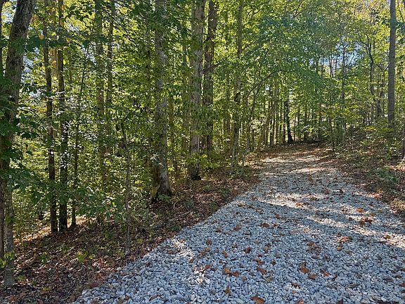 5th image of 5755 Moore Rd