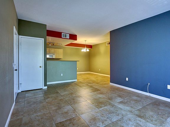 2nd image of 8250 N Grand Canyon Dr Unit 2126