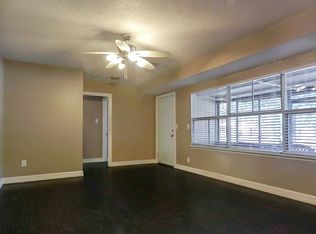 62 Caladium Ct, Lake Jackson, TX 77566