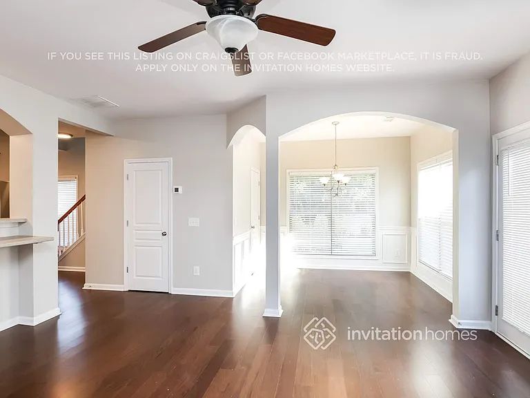 319 Oakland Hills Way — Photo 6