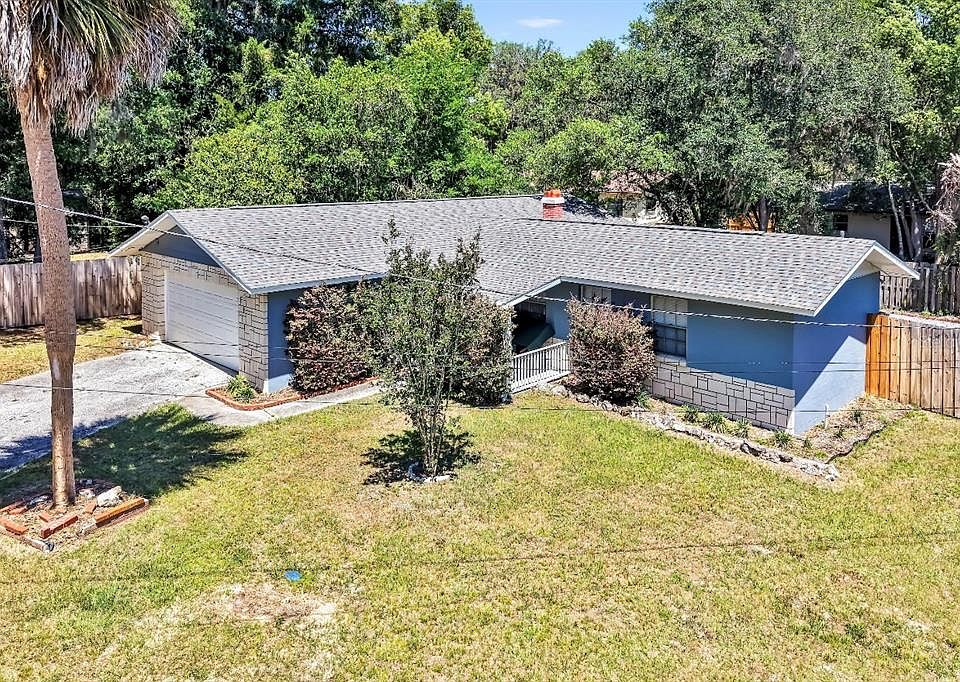 1st image of 1709 NE 28TH PLACE