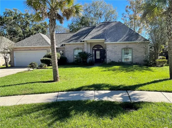 775 Massena St, Mandeville, LA 70448