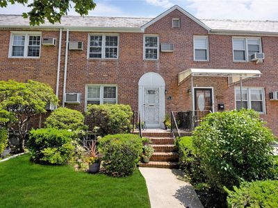 7331 174th Street, Fresh Meadows, NY, 11366