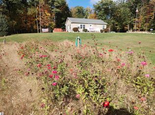797 Kenyon Rd, Lupton, MI 48635