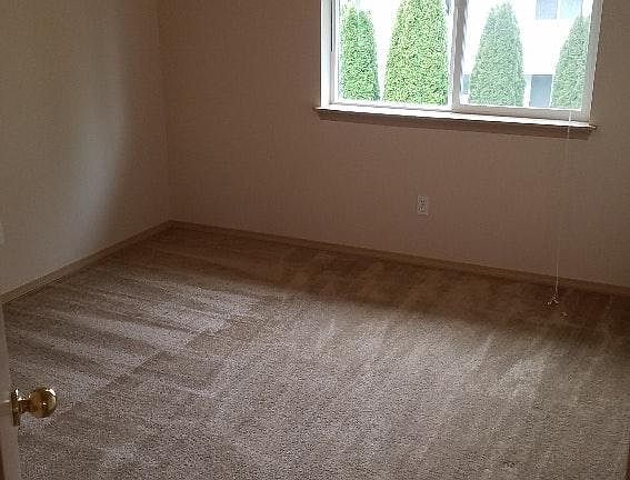 5th image of 3521 K St SE #B