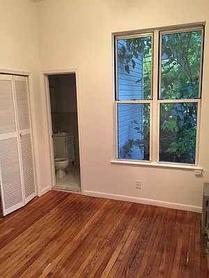 Rented by Flatiron Real Estate Advisors LLC | media 4