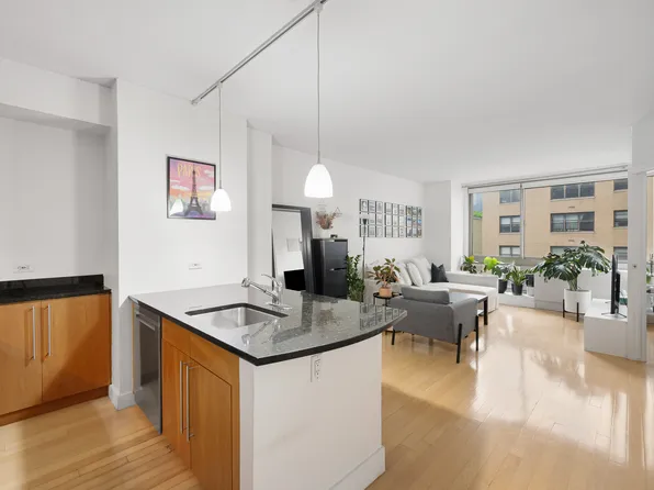 242 East 25th Street 7C image 1 of 10