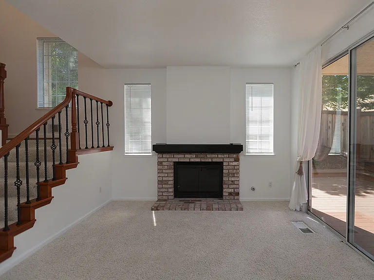 1348 Fountain Springs Cir — Photo 11